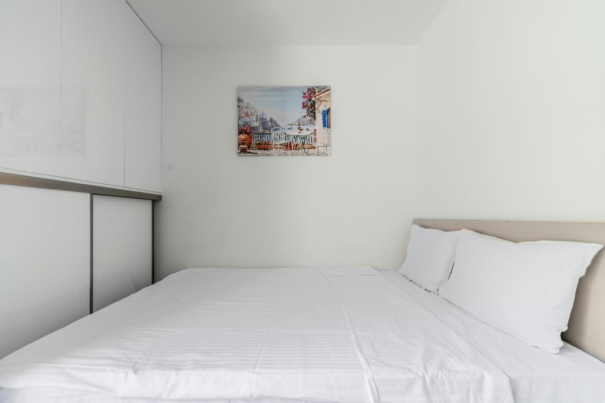 Aura Tower Aparments By In Property Rafailovići Zewnętrze zdjęcie